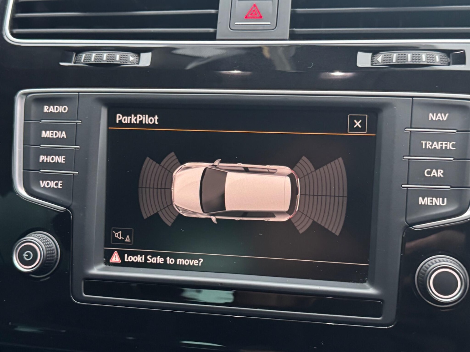 Used Volkswagen Golf 2016 for sale - 77331067: Photo 27