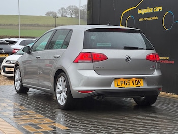 Used Volkswagen Golf 2016 for sale - 77331067: Photo