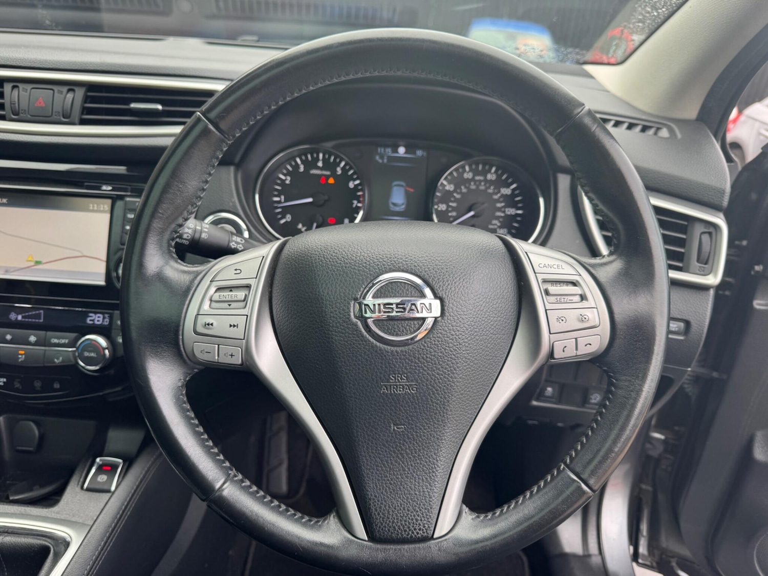 Used Nissan Qashqai 2015 for sale - 77468302: Photo 22