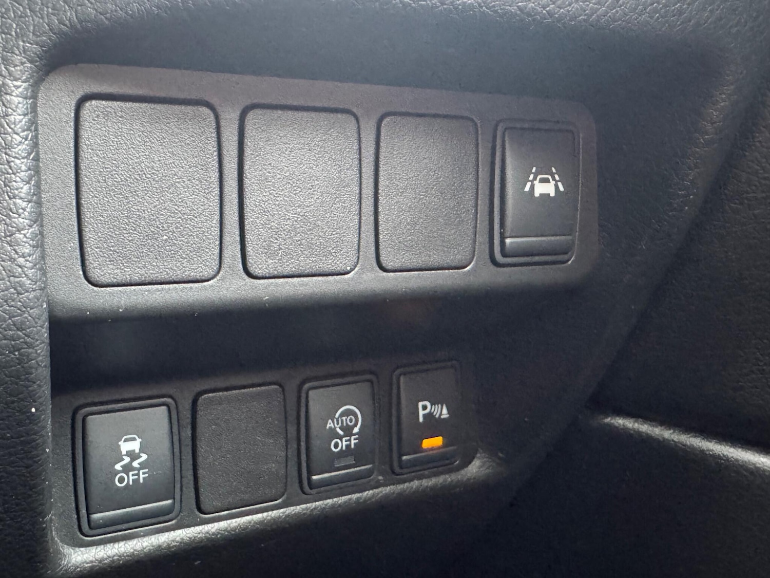 Used Nissan Qashqai 2015 for sale - 77468302: Photo 33