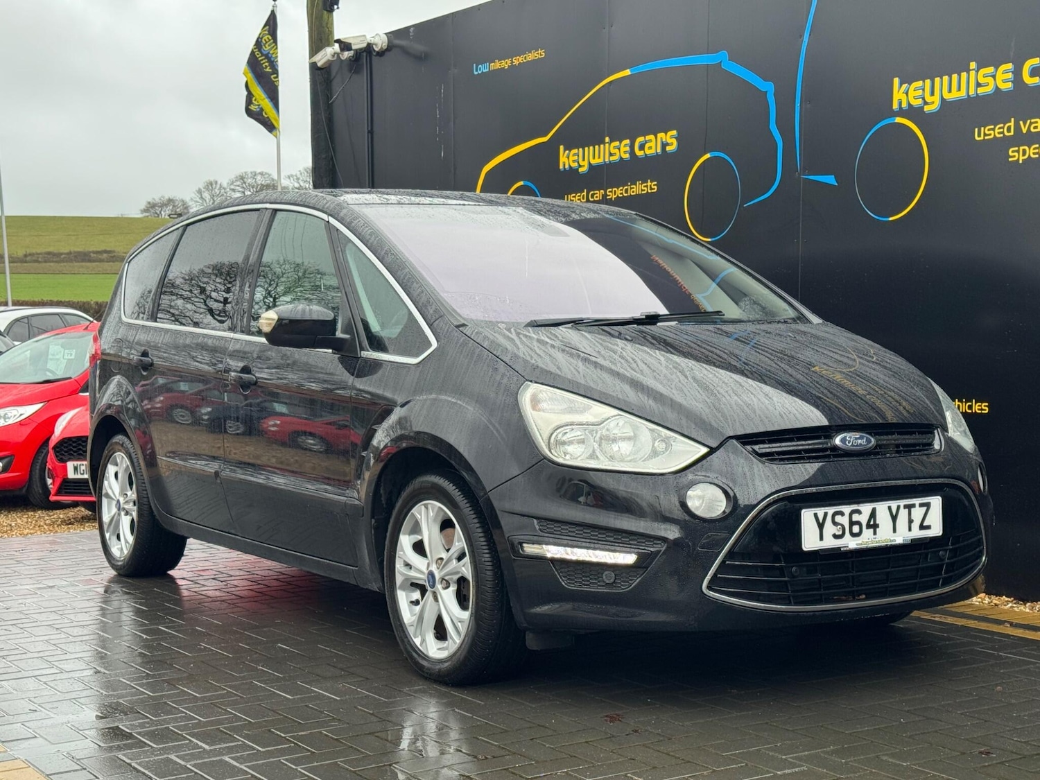 Used Ford S-Max 2015 for sale - 77278546: Photo 14