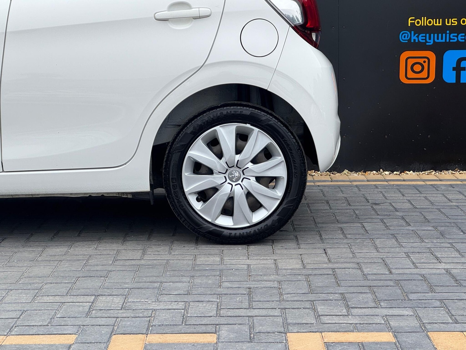 Used Peugeot 108 2018 for sale - 76282948: Photo 13