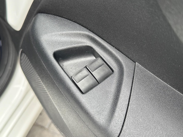 Used Peugeot 108 2018 for sale - 76282948: Photo 35