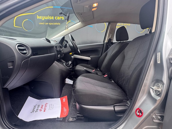 Used Mazda Mazda2 2014 for sale - 76259874: Photo 13