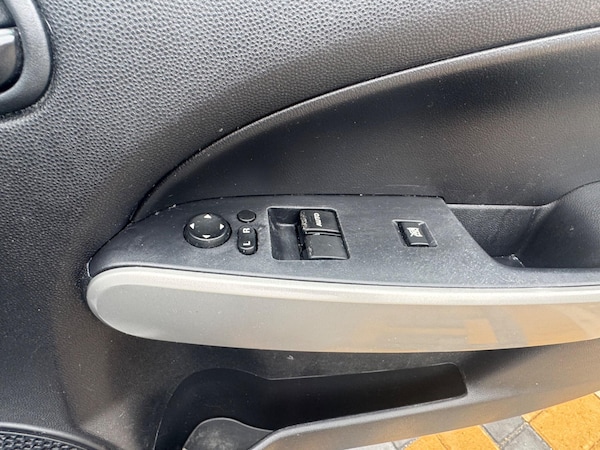 Used Mazda Mazda2 2014 for sale - 76259874: Photo 26