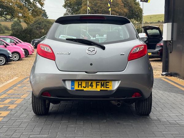 Used Mazda Mazda2 2014 for sale - 76259874: Photo 4