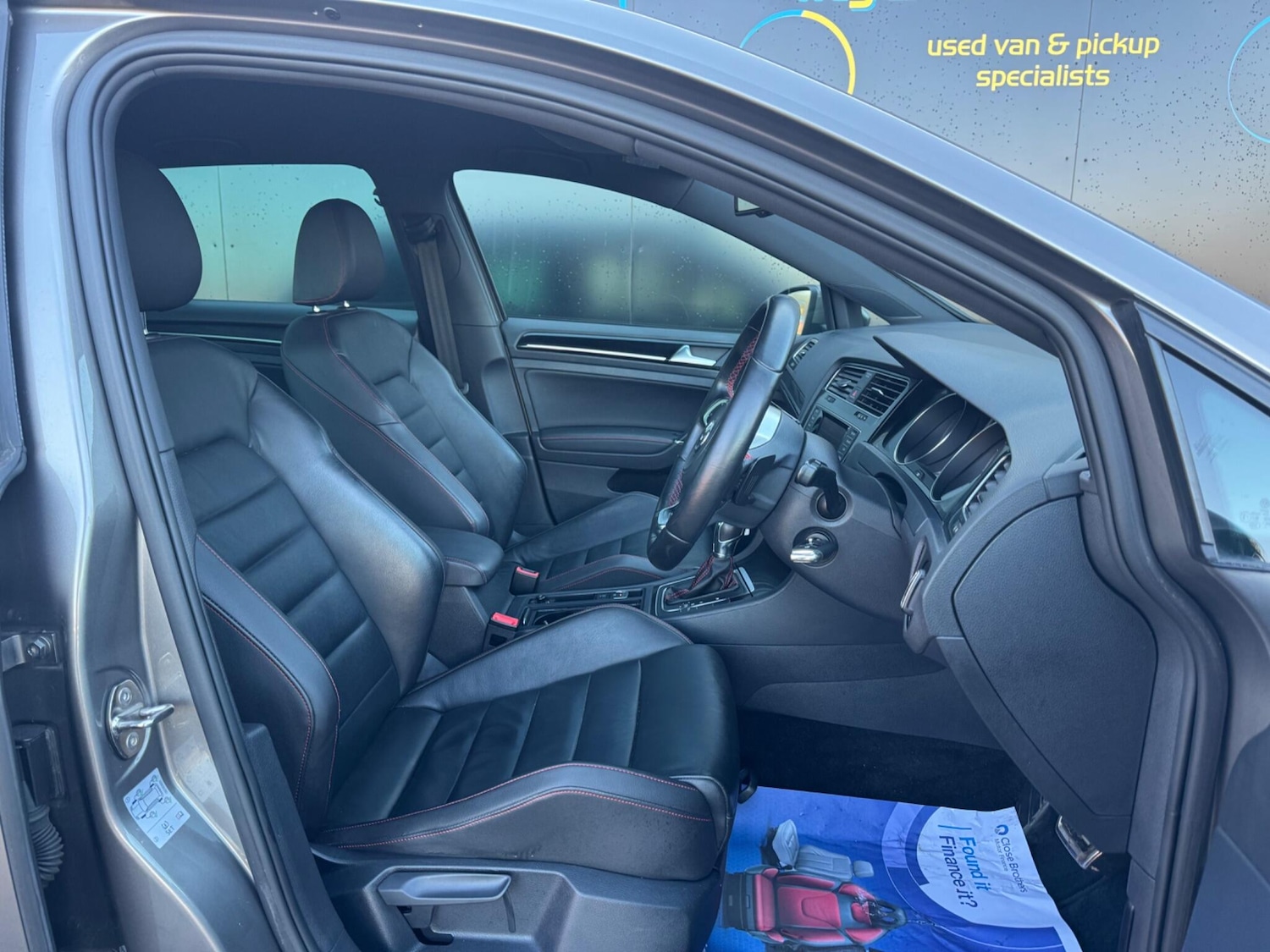 Used Volkswagen Golf 2014 for sale - 76926843: Photo 17