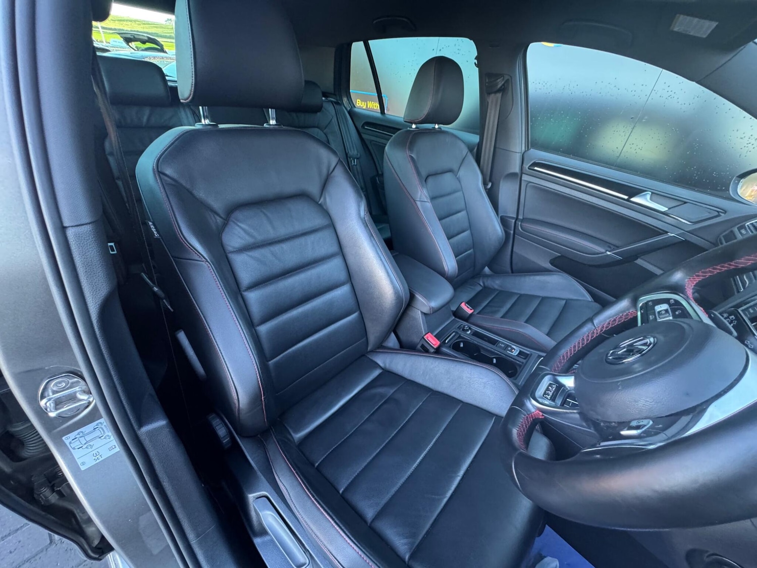 Used Volkswagen Golf 2014 for sale - 76926843: Photo 19