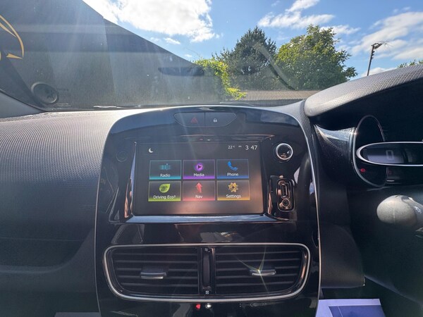 Used Renault Clio 2019 for sale - 75532275: Photo 28