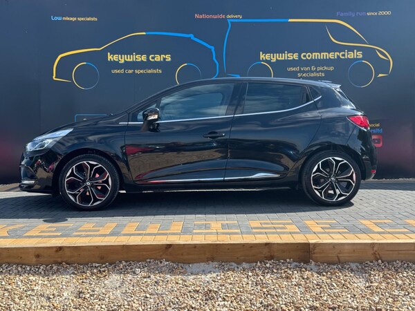 Used Renault Clio 2019 for sale - 75532275: Photo 2