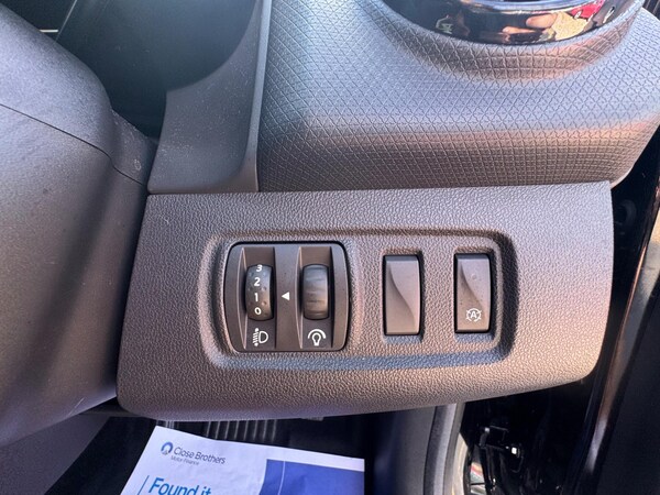 Used Renault Clio 2019 for sale - 75532275: Photo 33