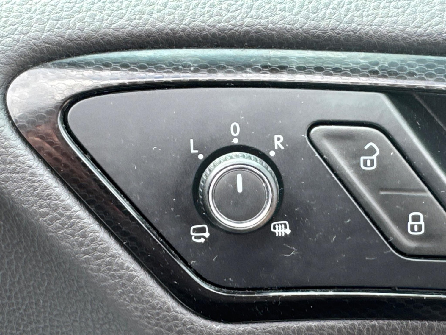 Vehicle 33