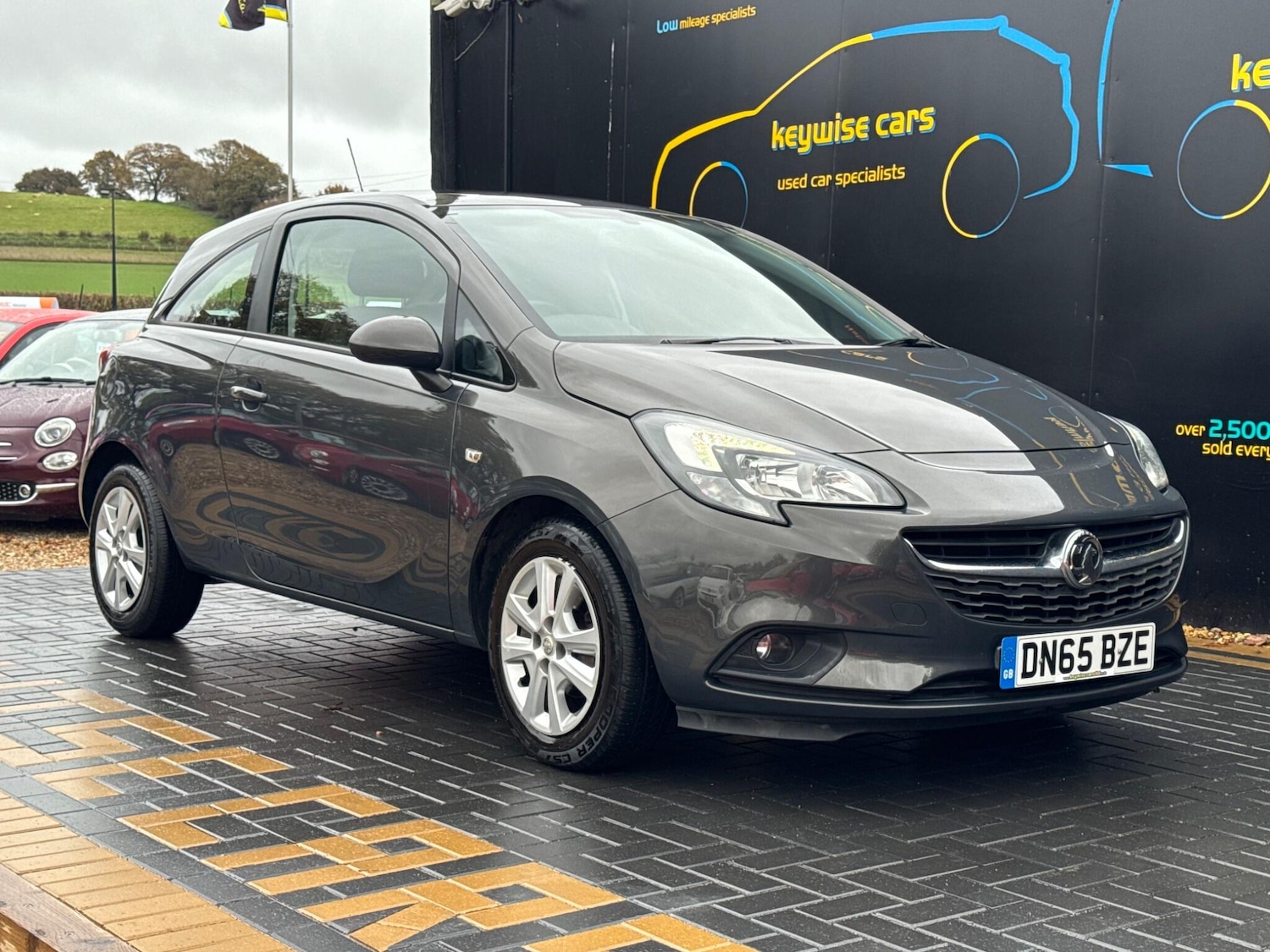 Used Vauxhall Corsa 2015 for sale - 76512104: Photo 9