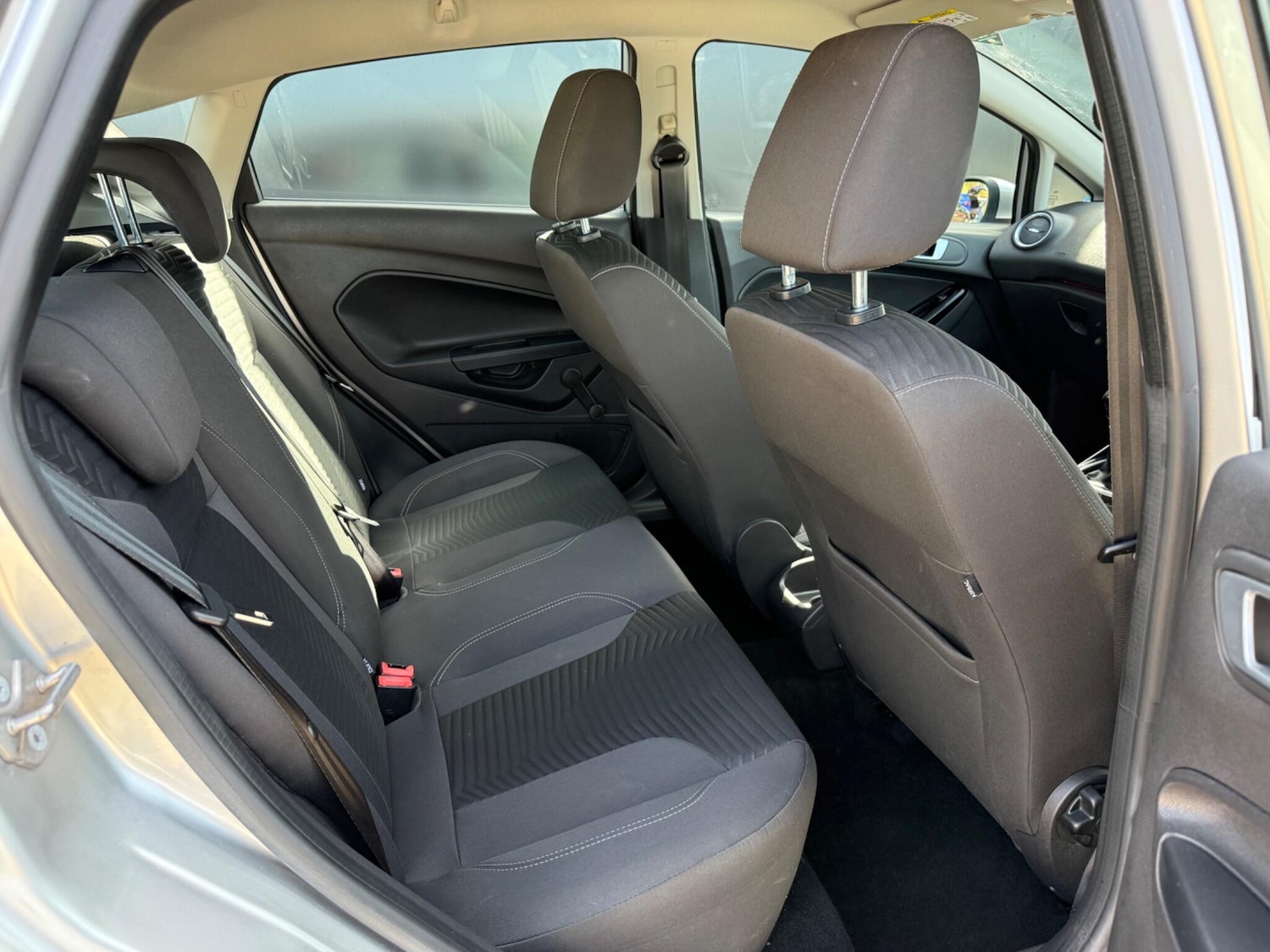 Used Ford Fiesta 2015 for sale - 78170325: Photo 19