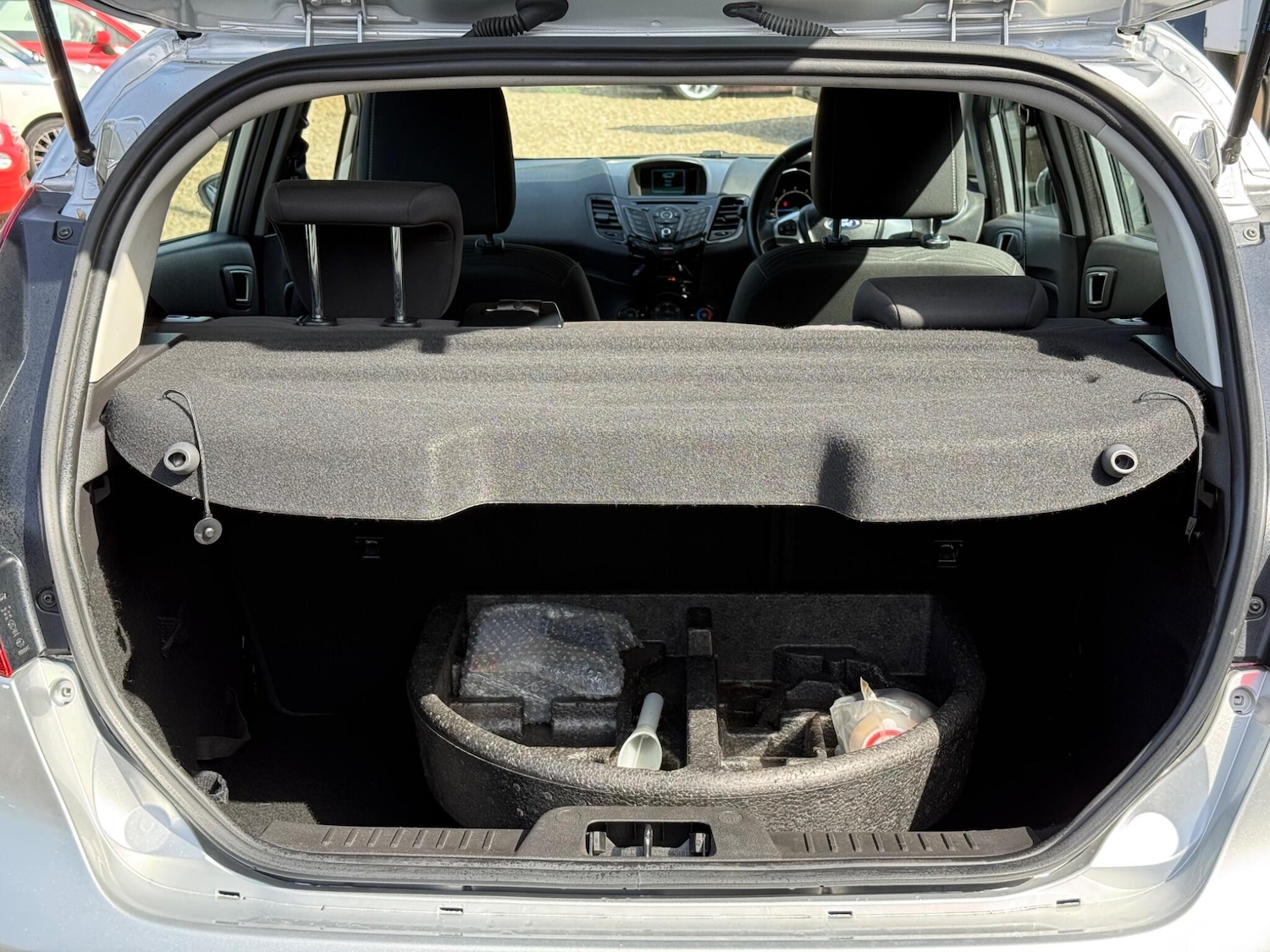 Used Ford Fiesta 2015 for sale - 78170325: Photo 28