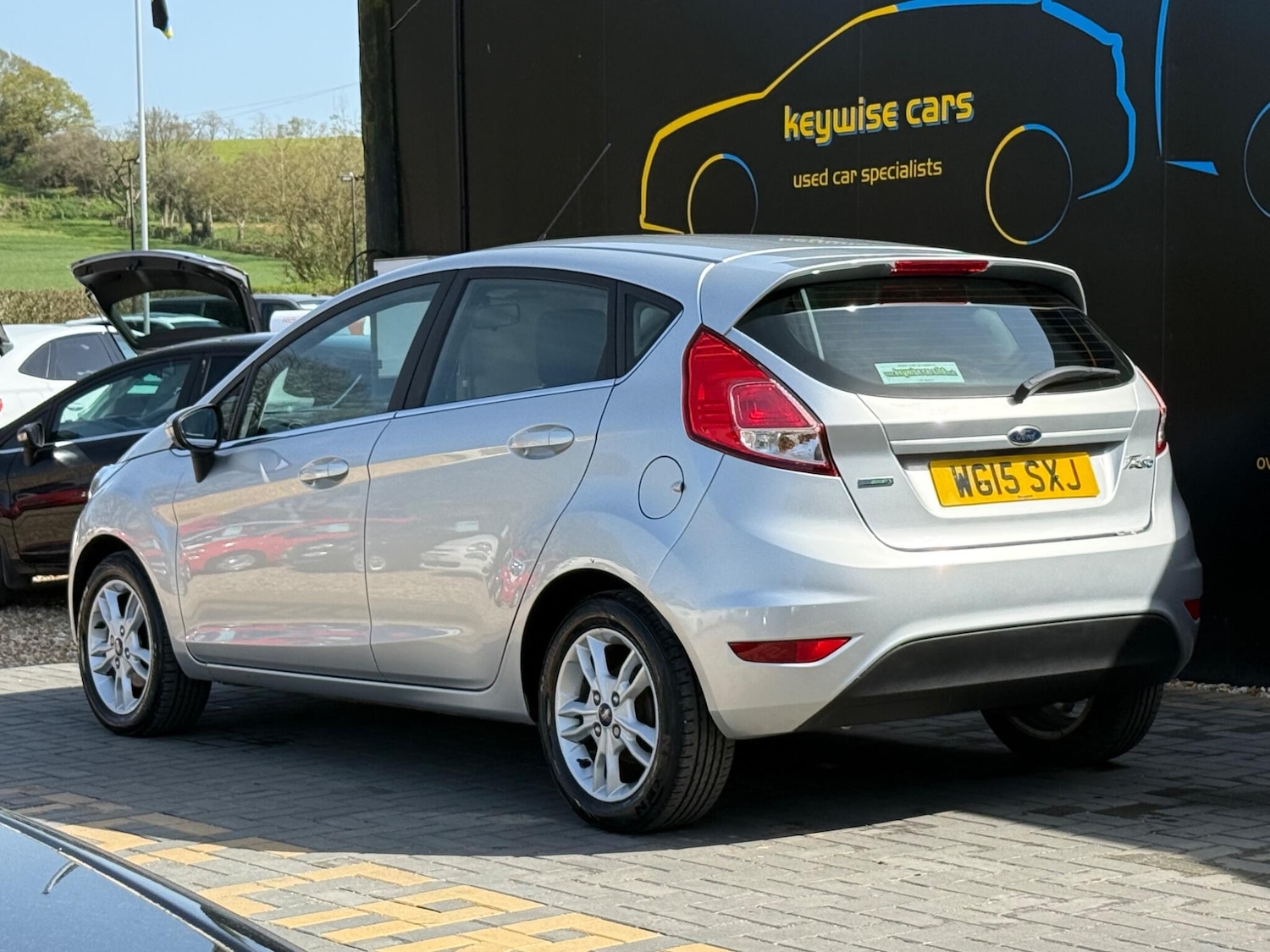Used Ford Fiesta 2015 for sale - 78170325: Photo 3
