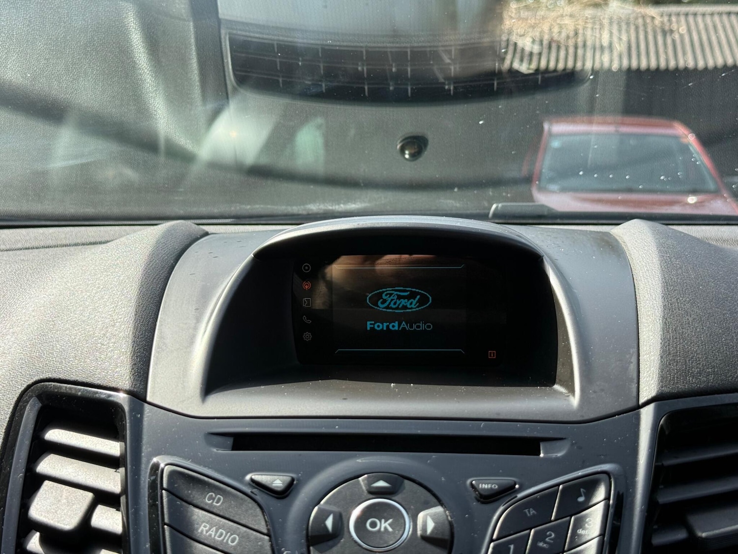 Used Ford Fiesta 2015 for sale - 78170325: Photo 32