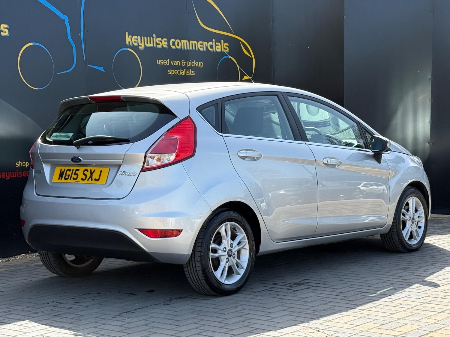 Used Ford Fiesta 2015 for sale - 78170325: Photo 6