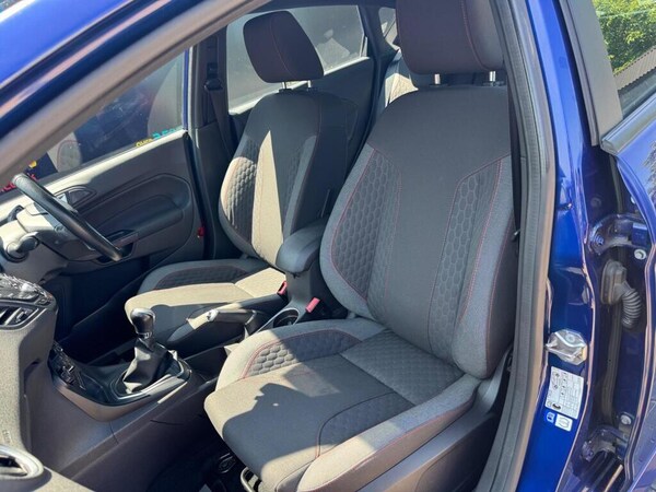 Used Ford Fiesta 2017 for sale - 76174704: Photo 18