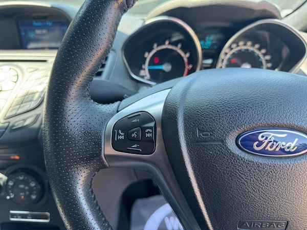 Used Ford Fiesta 2017 for sale - 76174704: Photo 24
