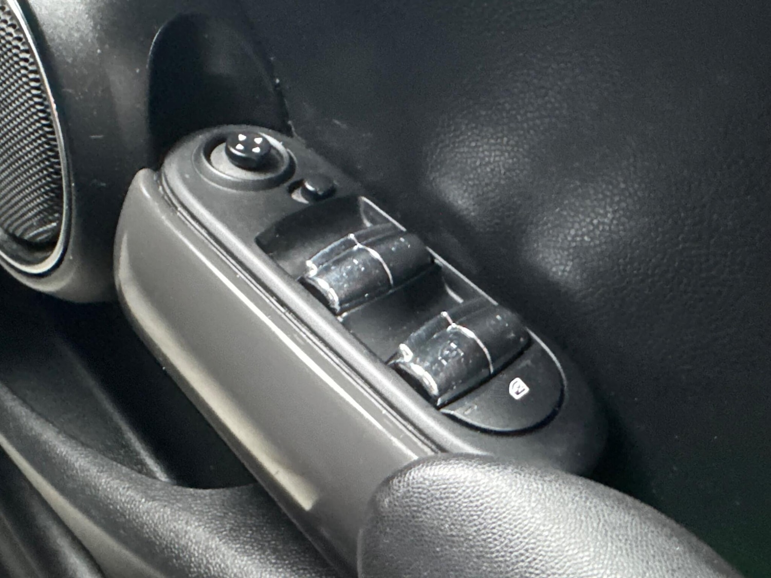 Used MINI Hatch 2015 for sale - 77611555: Photo 32