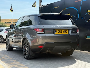 Used Land Rover Range Rover Sport 2016 for sale - 79412518: Photo
