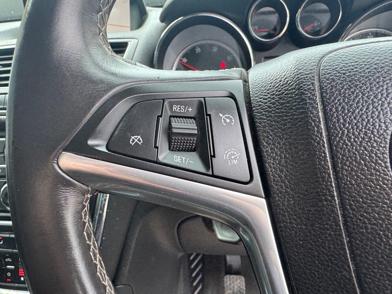 Used Vauxhall Mokka 2016 for sale - 77853883: Photo 23