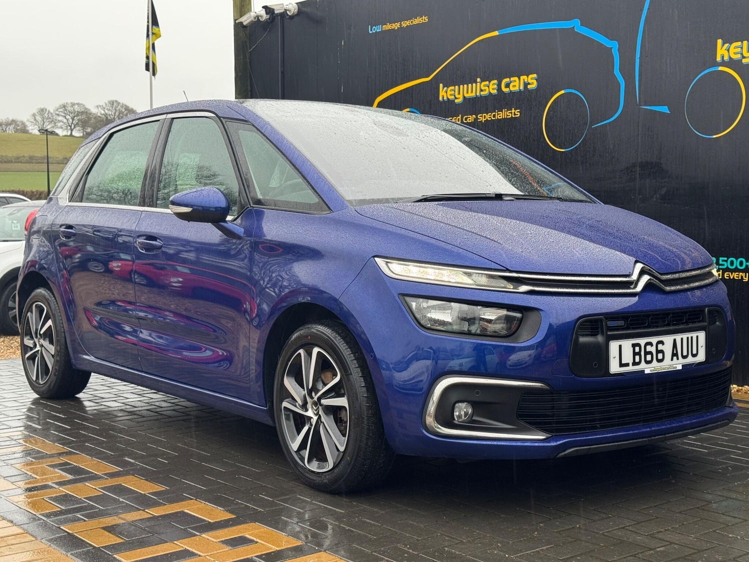 Used Citroen C4 Picasso 2017 for sale - 77143943: Photo 9