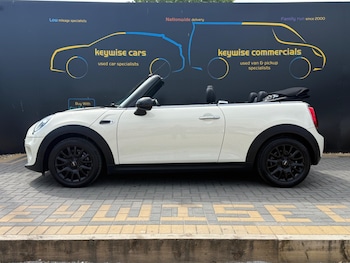 Used MINI Convertible 2019 for sale - 78491435: Photo