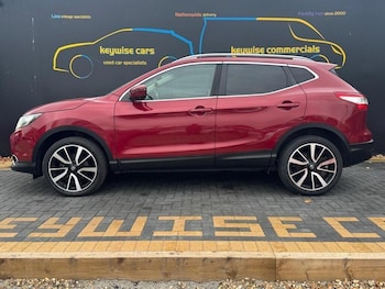 Used Nissan Qashqai 2017 for sale - 79464582: Photo