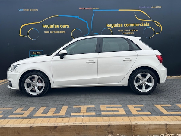 Used Audi A1 2016 for sale - 76238839: Photo 2