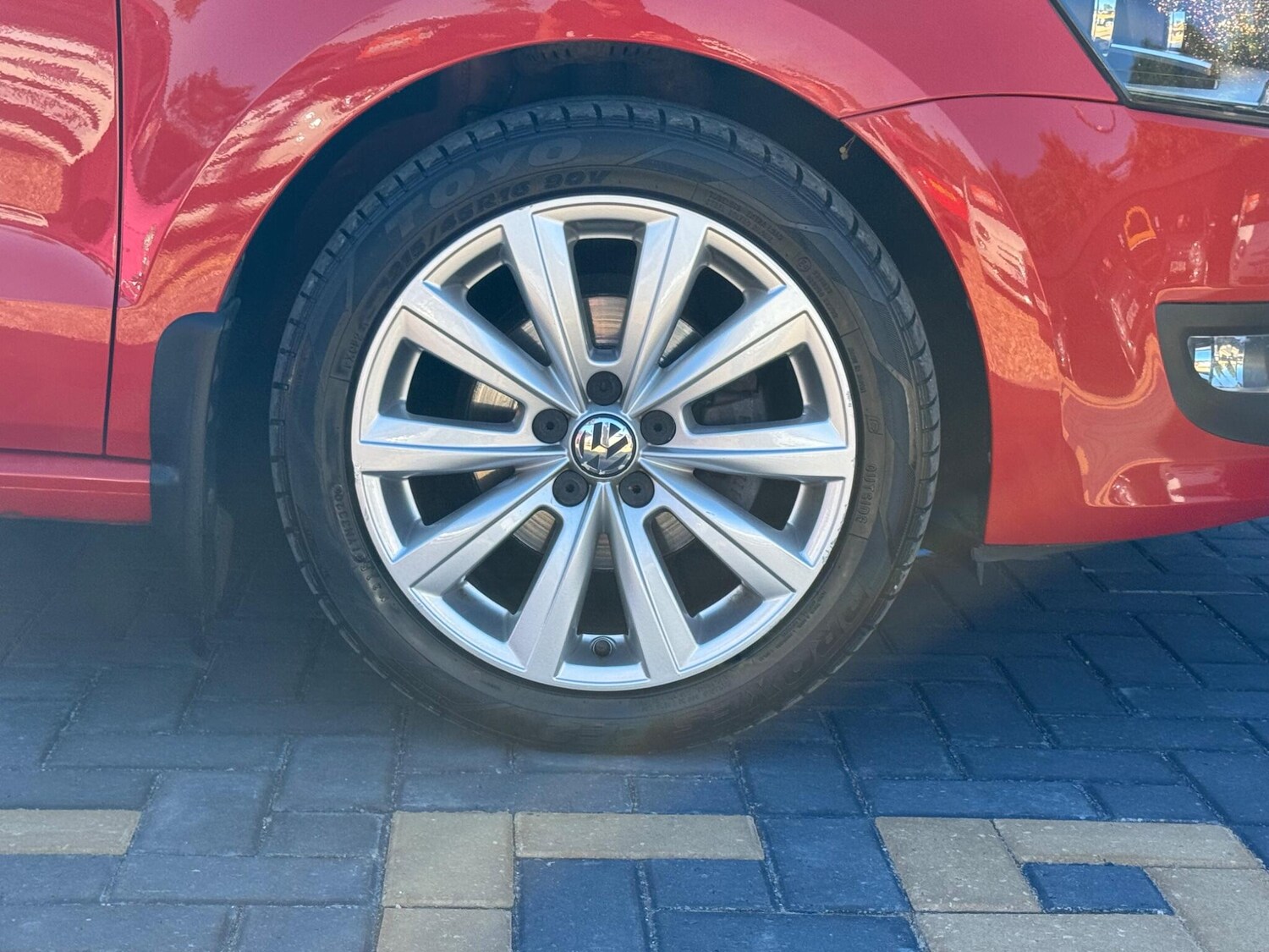 Used Volkswagen Polo 2010 for sale - 76026445: Photo 14