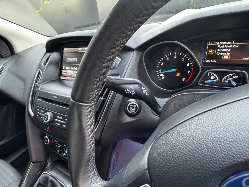 Used Ford Focus for sale - 77279805: Photo 25