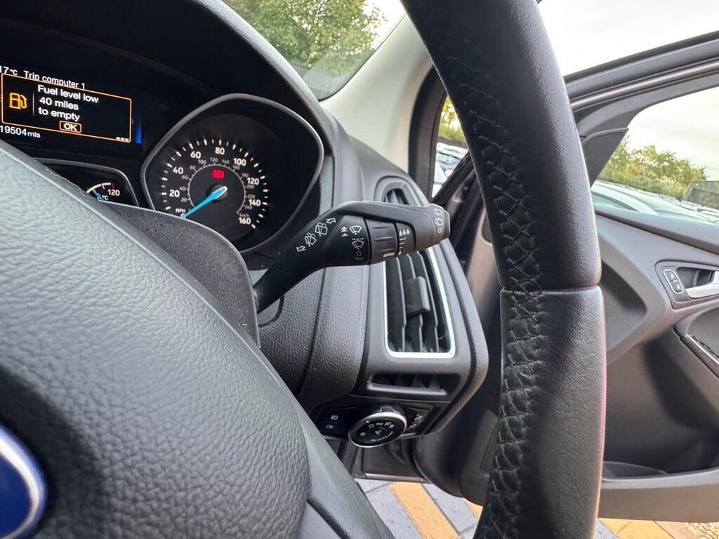 Used Ford Focus for sale - 77279805: Photo 26