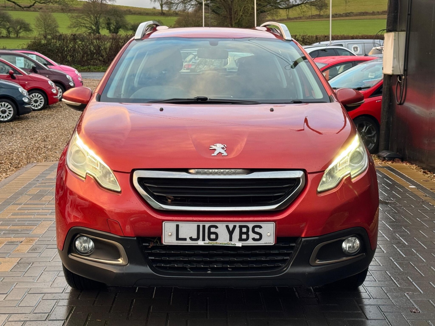 Used Peugeot 2008 2016 for sale - 77290449: Photo 10