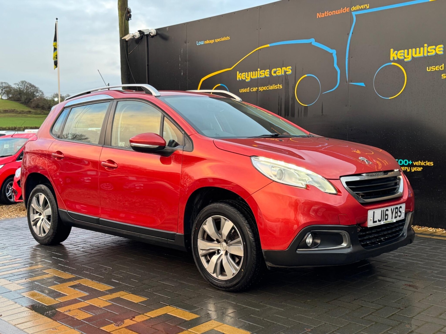 Used Peugeot 2008 2016 for sale - 77290449: Photo 9