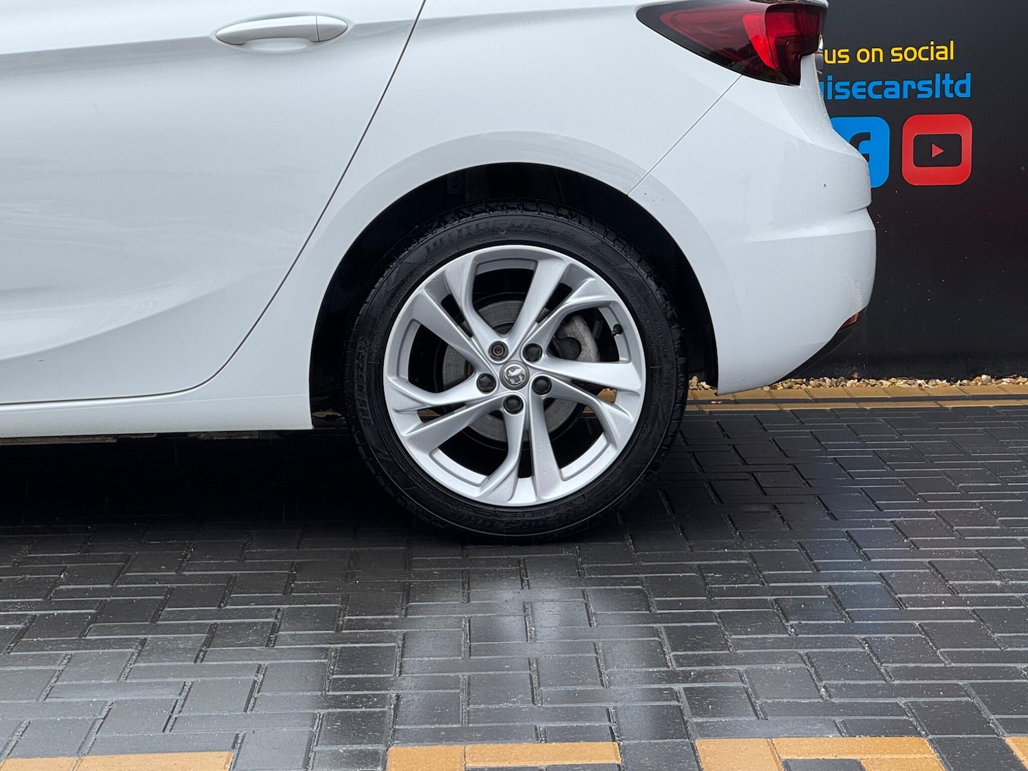 Used Vauxhall Astra 2019 for sale - 76409161: Photo 10