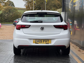 Used Vauxhall Astra 2019 for sale - 76409161: Photo