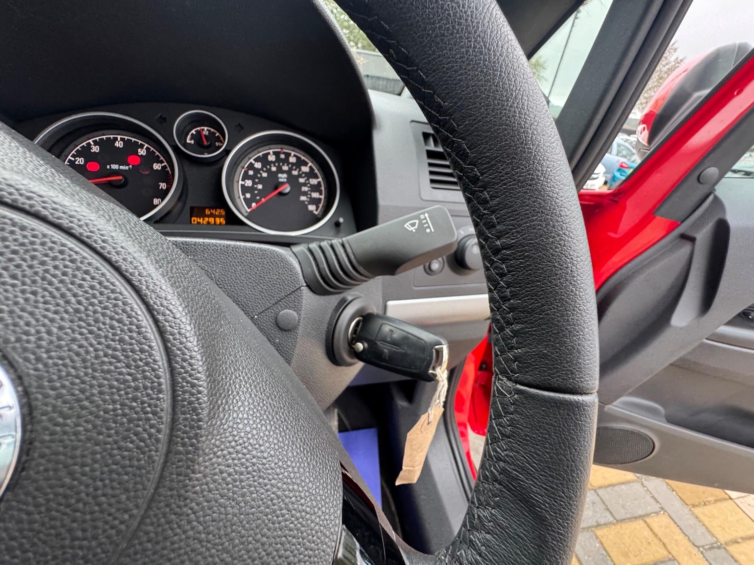 Used Vauxhall Zafira 2014 for sale - 77853867: Photo 32