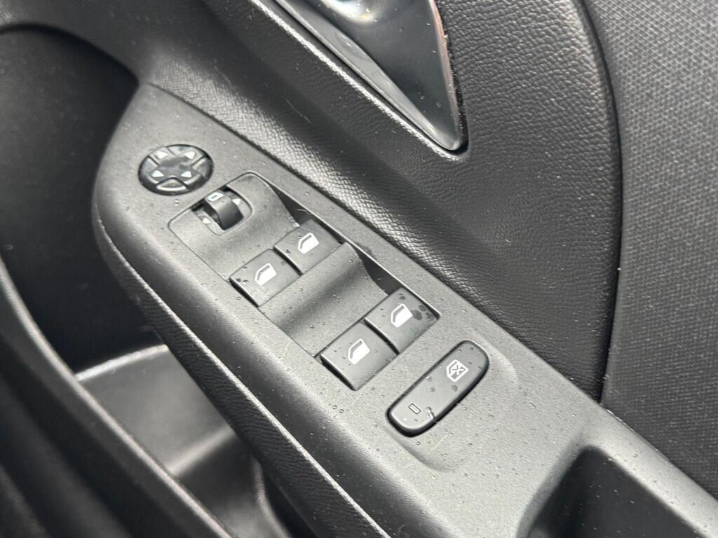 Used Vauxhall Corsa 2022 for sale - 77440437: Photo 35