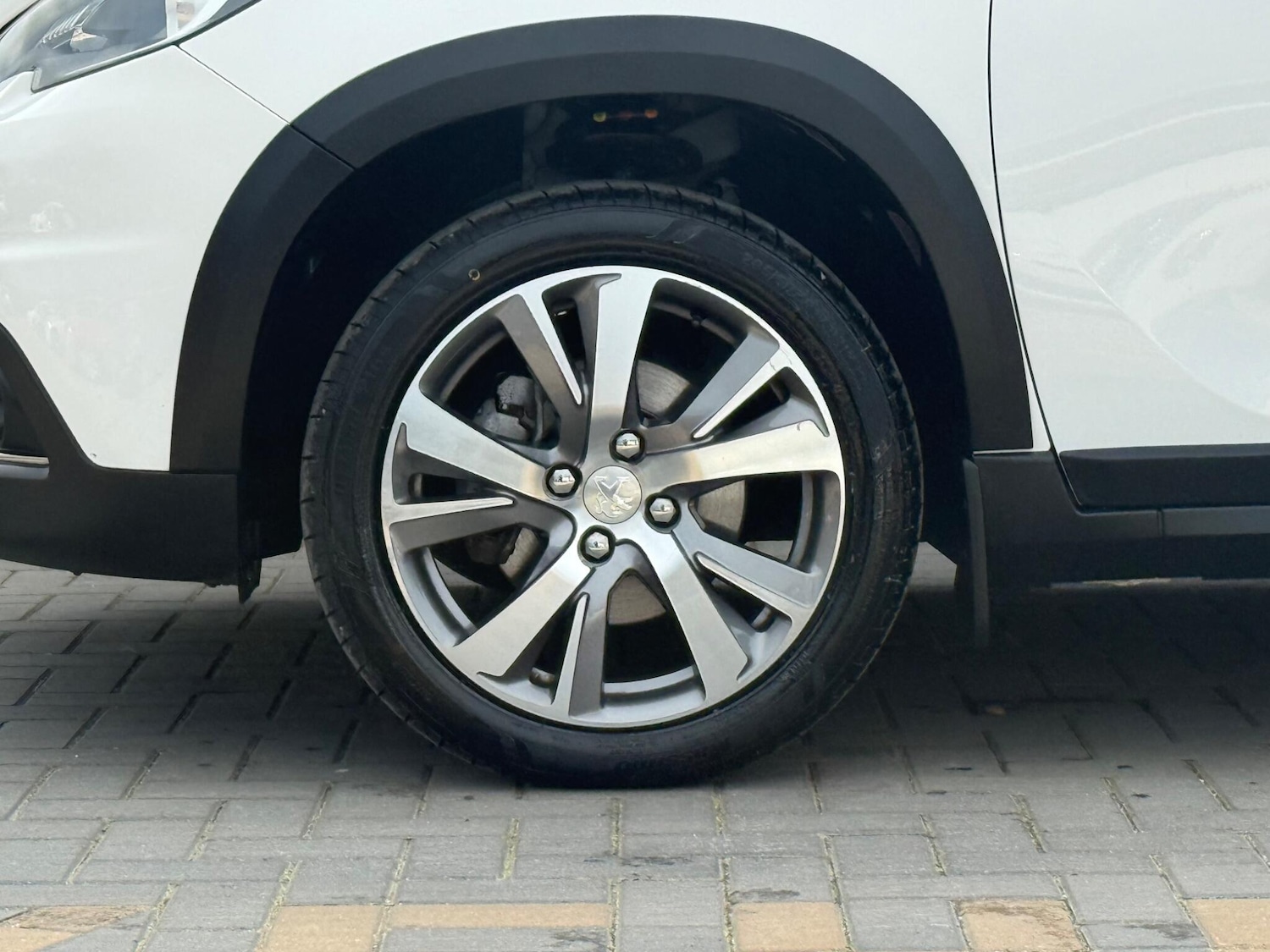 Used Peugeot 2008 2017 for sale - 78086487: Photo 11