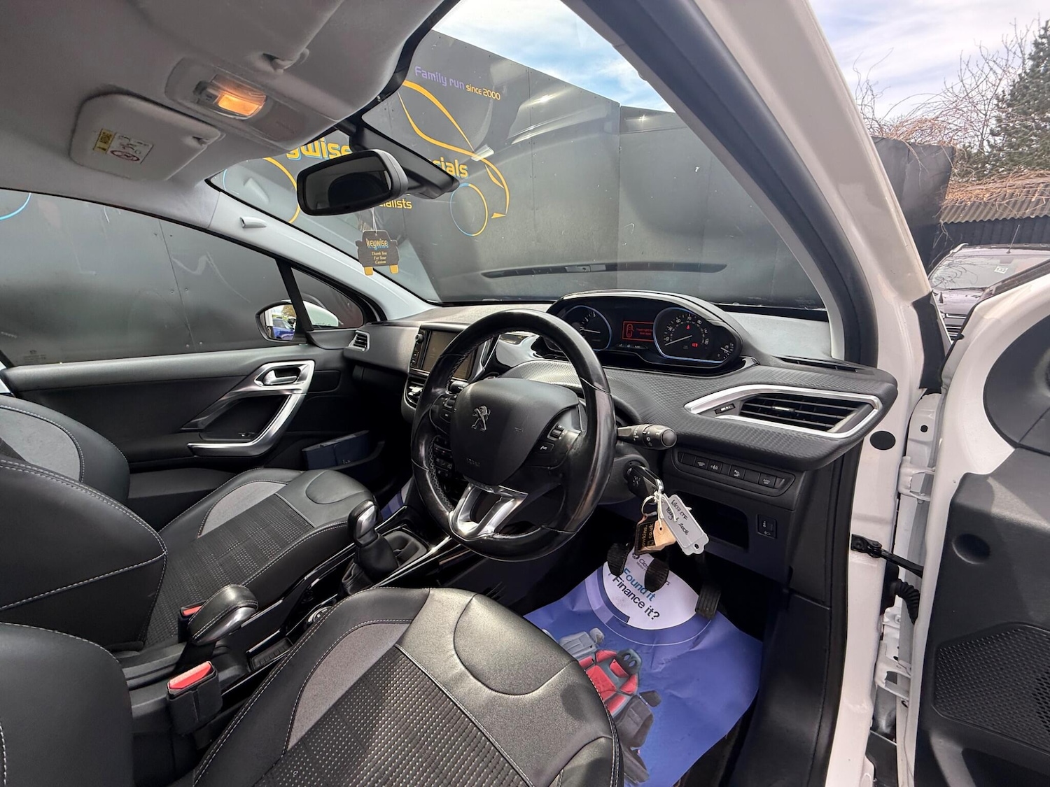 Used Peugeot 2008 2017 for sale - 78086487: Photo 14