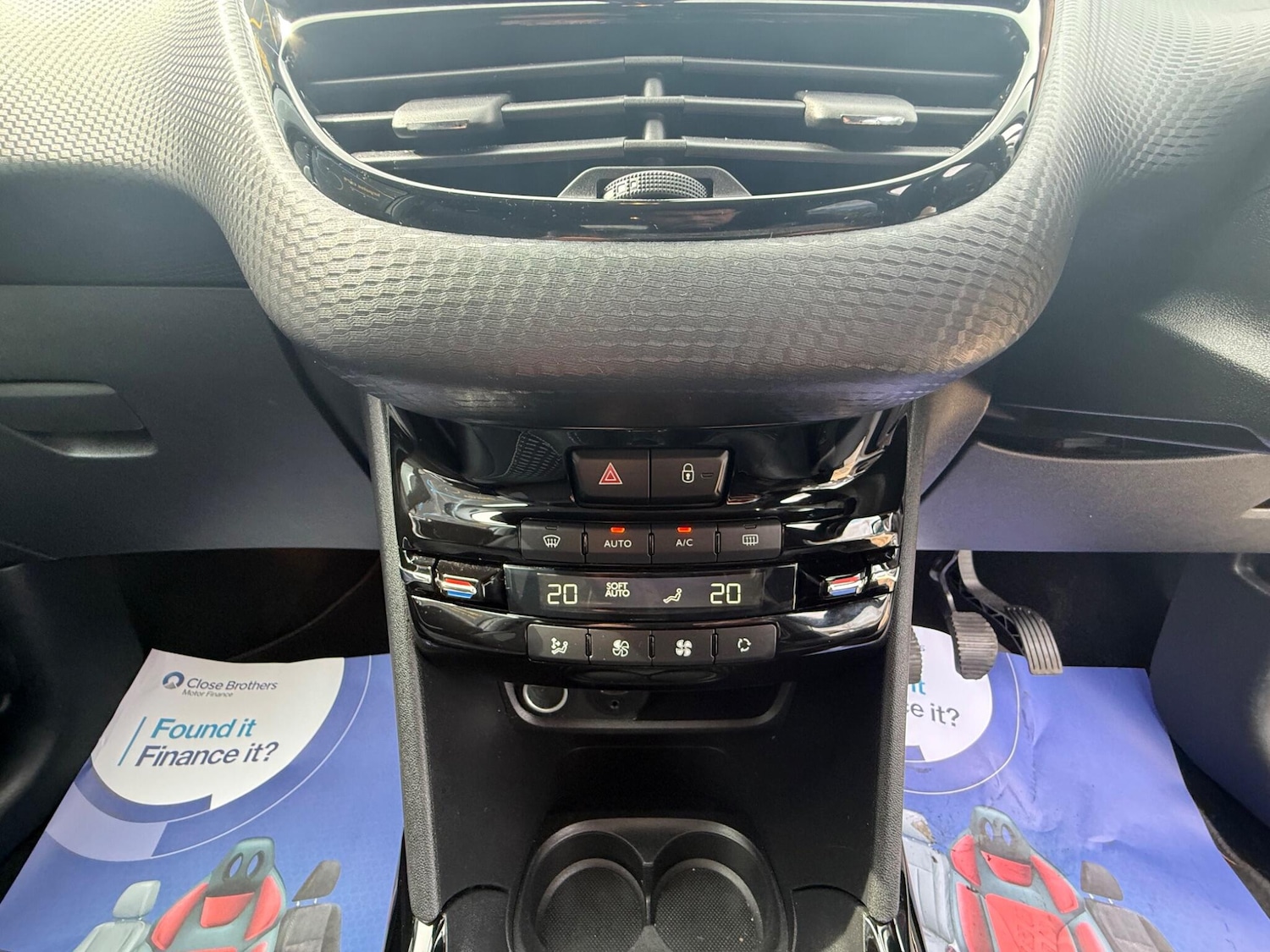 Used Peugeot 2008 2017 for sale - 78086487: Photo 24