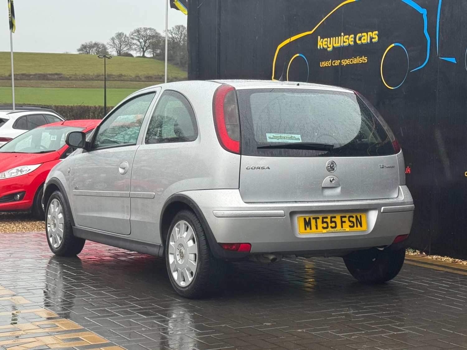 Used Vauxhall Corsa 2005 for sale - 77203500: Photo 3