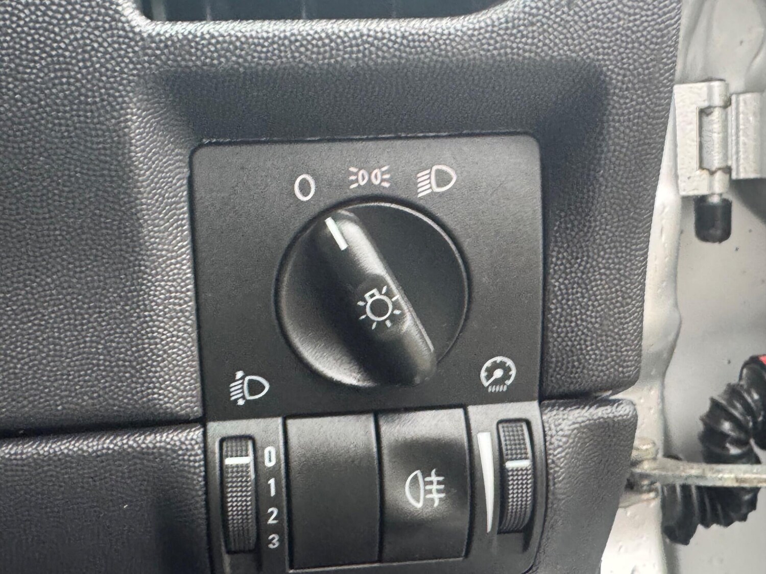 Used Vauxhall Corsa 2005 for sale - 77203500: Photo 33