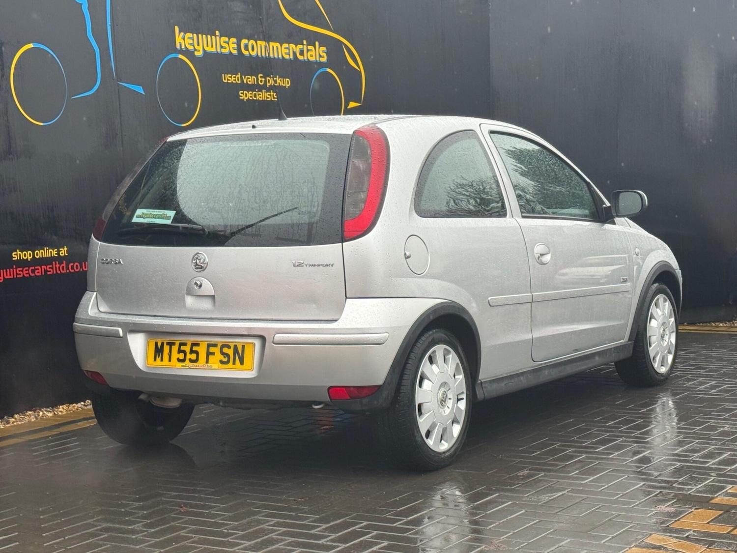 Used Vauxhall Corsa 2005 for sale - 77203500: Photo 6