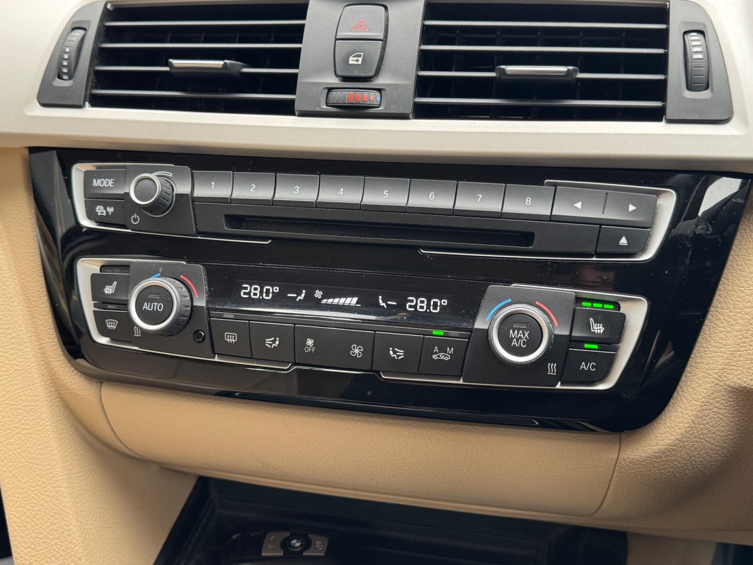 Used BMW 3 Series 2018 for sale - 77586509: Photo 31