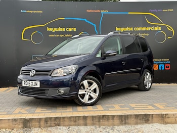 Used Volkswagen Touran 2015 for sale - 79050020: Photo