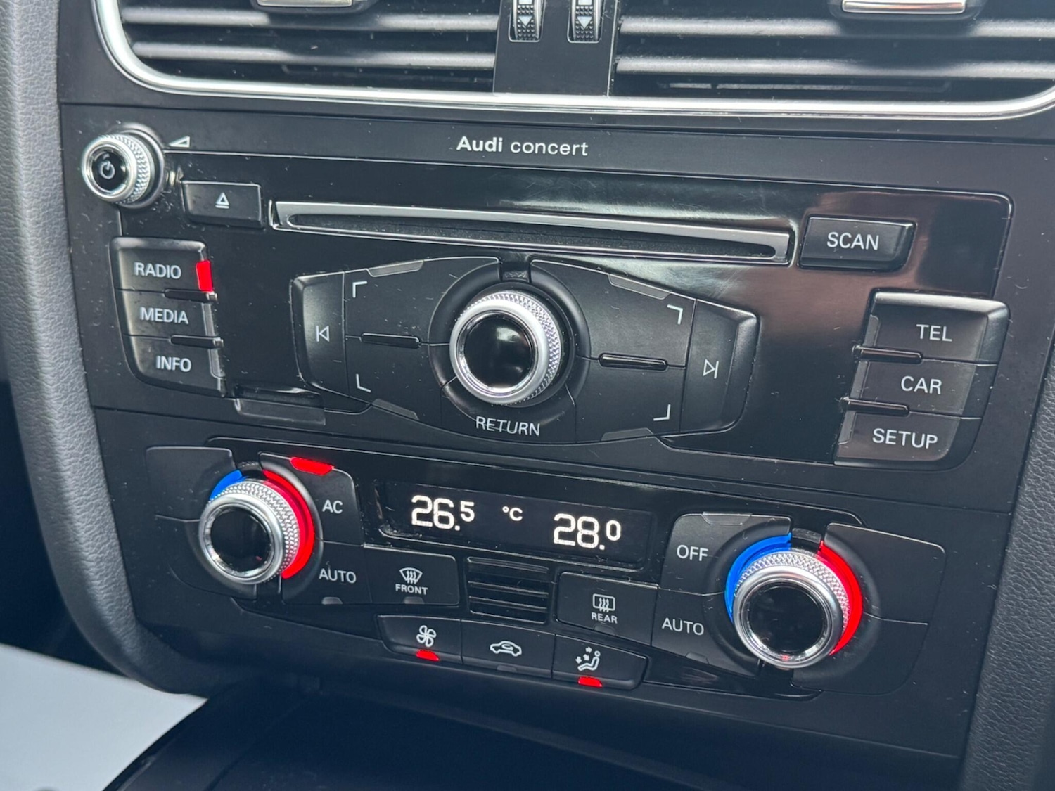 Used Audi A4 2013 for sale - 77550745: Photo 34