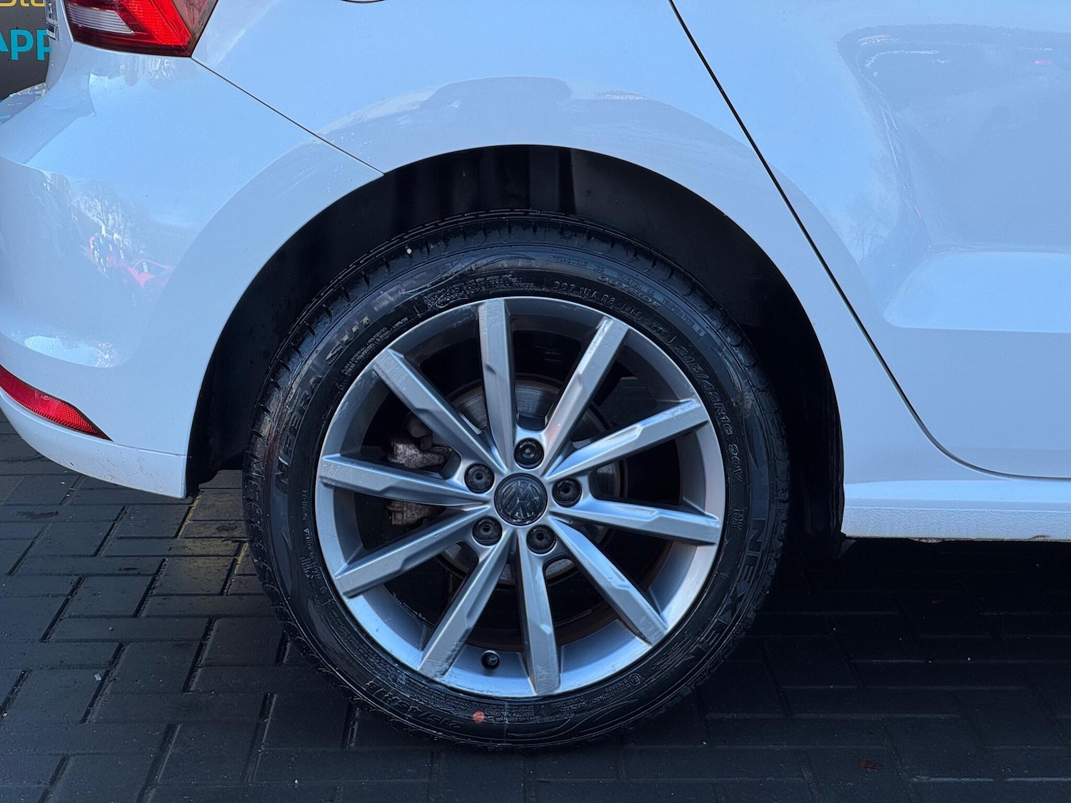 Used Volkswagen Polo 2015 for sale - 77358322: Photo 10